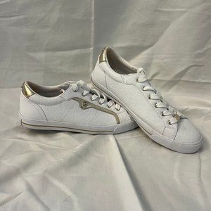 GBG Los Angeles Tennis Shoes